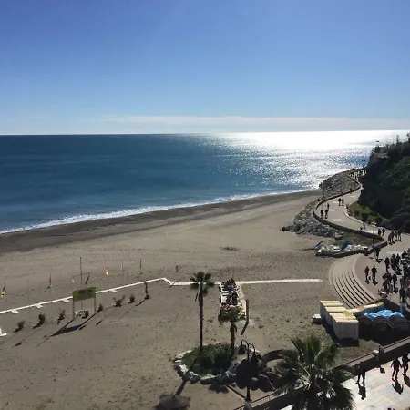 Nuevo Roca Chica, Primera Linea Playa,torremolinos Lägenhet