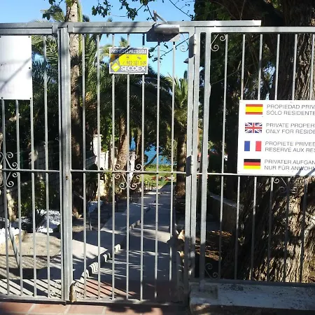 Nuevo Roca Chica, Primera Linea Playa,torremolinos Lägenhet