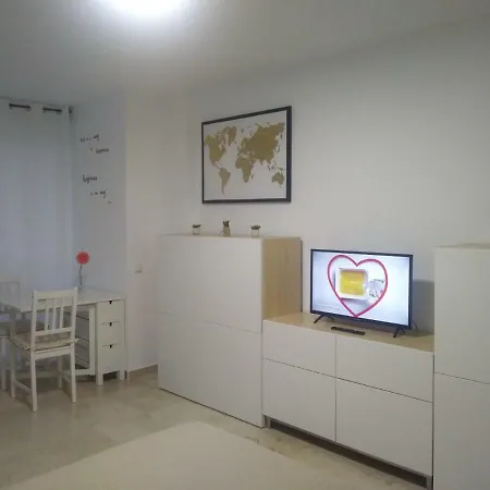 Nuevo Roca Chica, Primera Linea Playa,torremolinos Апартаменти Торремолінос