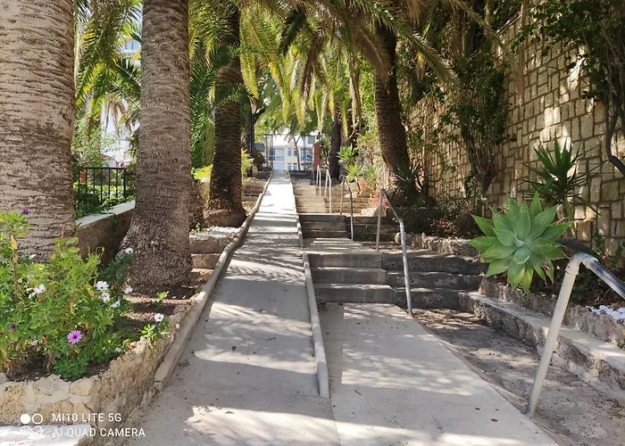 Nuevo Roca Chica, Primera Linea Playa,torremolinos Appartamento *