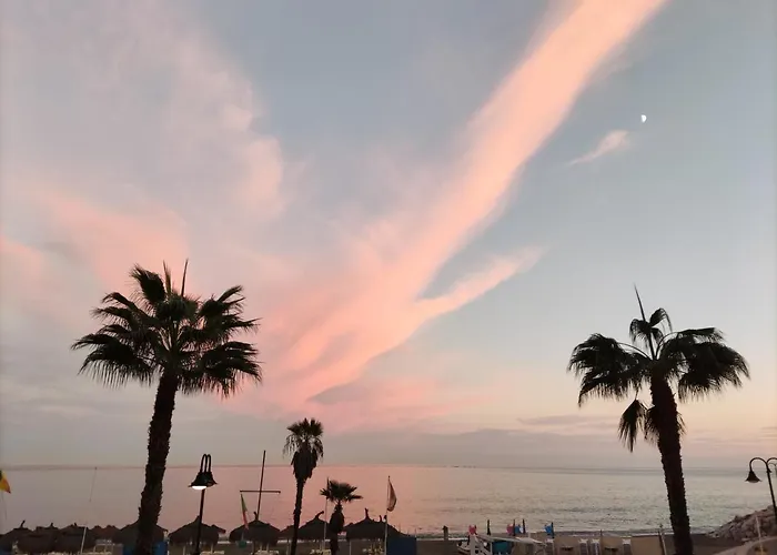 Nuevo Roca Chica, Primera Linea Playa,torremolinos Appartamento