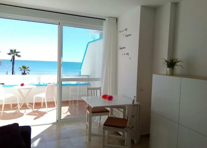 Nuevo Roca Chica, Primera Linea Playa,torremolinos Appartamento Torremolinos