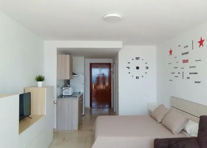 Nuevo Roca Chica, Primera Línea Playa,torremolinos * Torremolinos